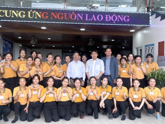 
                                BUỔI THI TUYỂN ĐƠN HÀNG THỰC PHẨM 25/05/2023
                            