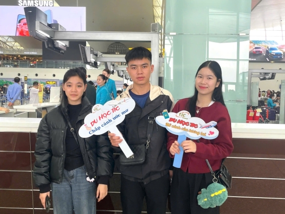 DU HỌC SINH ĐÀI LOAN TRƯỜNG TRIỀU DƯƠNG KÌ THÁNG 02/2025